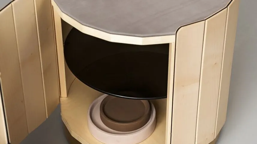 Tavolino Ninfea in pelle e legno di Baxter