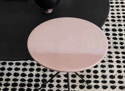 Tavolino in resina Liquid di Baxter