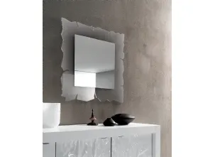 Specchio di design realizzato con cornice in metacrilato trasparente Vision di Riflessi