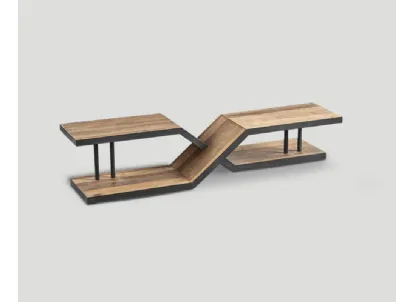 Tavolino Ara in legno massello di Old Pine naturale, con bordature e supporti laccati color Lavagna di Dialma Brown