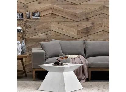 Tavolino quadrato Icaria in legno massello di Old Pine finitura laccata e cerata a pennello color Bianco di Dialma Brown