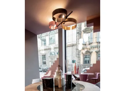 Lampada Led Loop Plafoniera formata da tre anelli in metallo verniciato di Riflessi