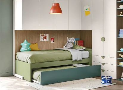 Cameretta a ponte con secondo letto estraibile Kids space 27 di Nidi