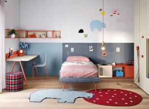 Cameretta componibilecon armadio a muro e scrittoio Kids space 01 di Nidi