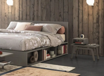 Comodino Stock con vano a giorno di Oggioni