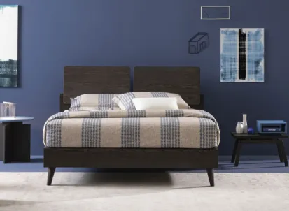 Letto in legno di Frassino con testiera Both di Oggioni