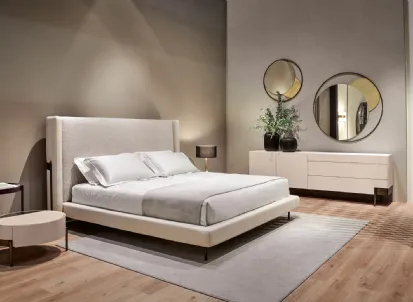 Letto in pelle con testiera Valley Alto di Cantori