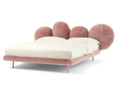 Letto di design con testiera Cipria Bed in pelliccia ecologica di Edra