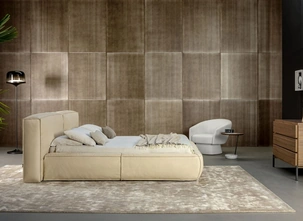 Letto Fluff in pelle di Bonaldo