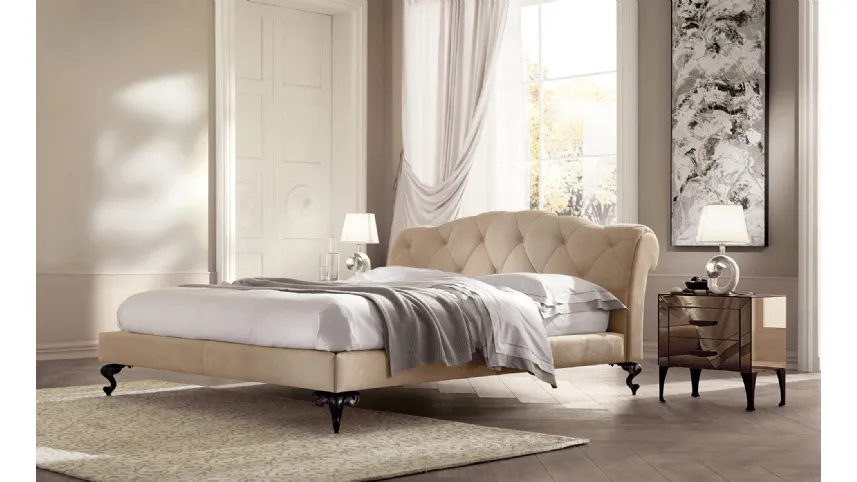 Letto con testiera imbottita e trapuntata George di Cantori