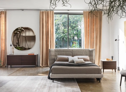 Letto Monbed in tessuto imbottito di Calligaris