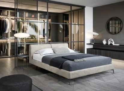 Letto in tessuto imbottito Margot di Novamobili