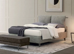 Letto in tessuto Pug con box contenitore di Oggioni