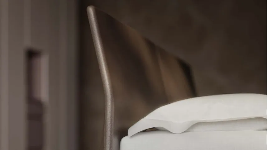 Letto moderno con testiera in ecopelle Ofelia di Orme