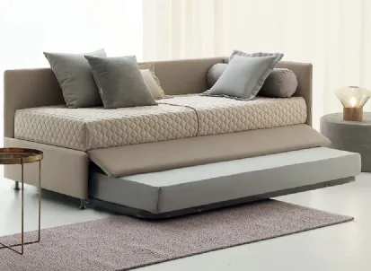 Daybed singolo in tessuto con letto estraibile Golf 417 di Oggioni