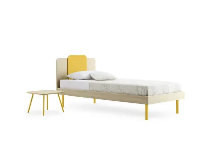 Letto singolo Quadro con testiera alla quale è stato applicato un quadrato di Nidi