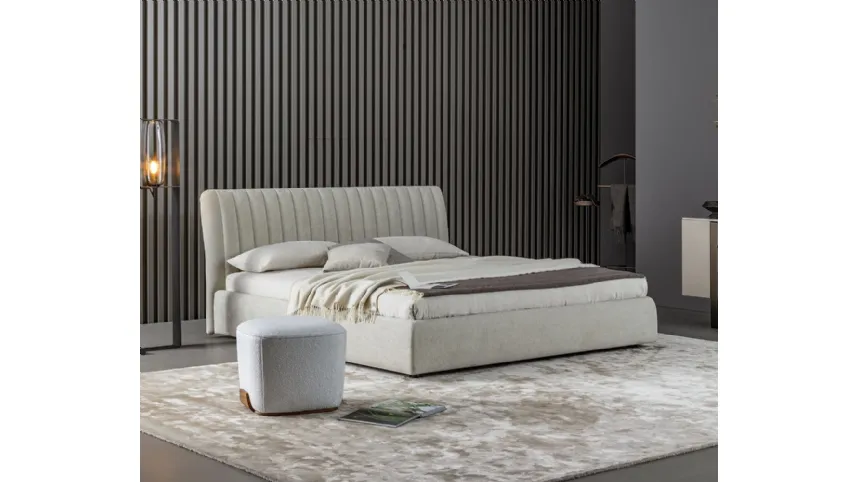 Letto in tessuto imbottito con box contenitore Tonight di Bonaldo