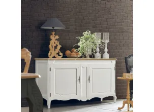 Madia sagomata Corniglia realizzata in legno stratificato e legno massello di Conifera laccato bianco vissuto con Top in legno massello di Rovere naturale di Dialma Brown