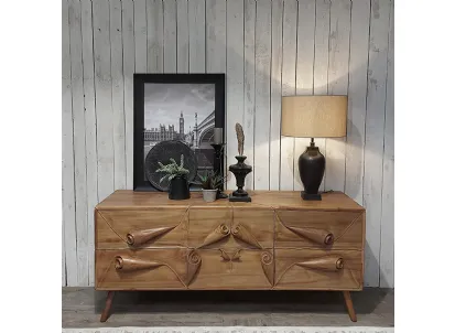 Madia Pergamena intagliata a mano e realizzata in legno massello di Teak naturale di Dialma Brown