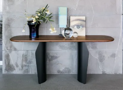 Mobile ingresso Flame Console con top in legno e base in metallo di Bonaldo