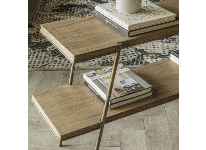 Mobile ingresso Consolle bifacciale con due ripiani realizzata in legno stratificato e legno massello di Mindi naturale con base in metallo Semarang di Dialma Brown