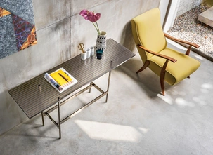 Mobile ingresso Consolle Waves con top in vetro di Fiam