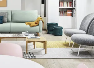 Poltroncina in tessuto imbottita Puffy di Calligaris