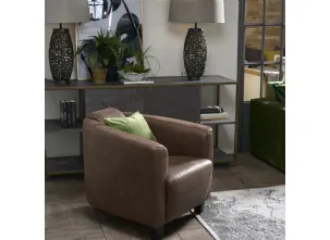 Poltroncina Canterbury in vera Pelle con piedi in legno di Dialma Brown