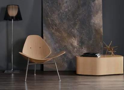Poltroncina Lounge di design Kram in Rovere Naturale con base in acciaio di Infiniti