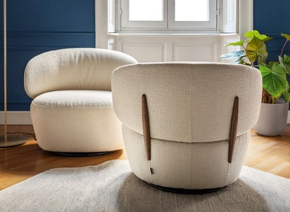 Poltrona Mara in tessuto imbottito di Calligaris