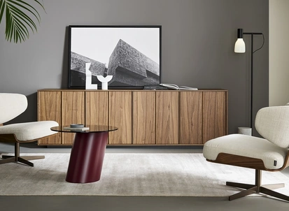 Poltrona di design Olos in tessuto e legno di Bonaldo