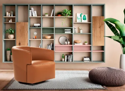 Poltroncina in pelle Pirouette di Calia