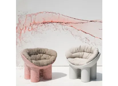 Poltroncina Roly Poly in polietilene con imbottitura di Driade