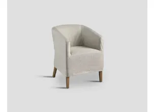 Poltroncina imbottita Weymouth in tessuto con piedi in legno di Dialma Brown