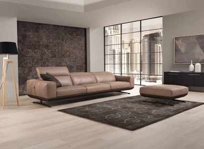 Divano lineare in pelle Gloria di Egoitaliano