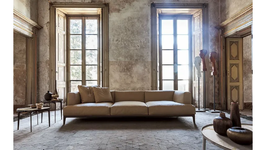 Divano moderno lineare in pelle Swing di Alivar