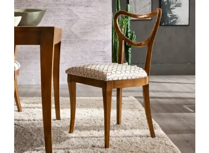Sedia Apus in legno con seduta in tessuto imbottito di Le Fablier