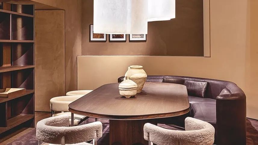 Sedia T Chair in montone di Baxter