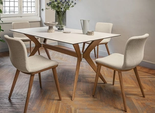 Sedia Annie in tessuto imbottito di Calligaris