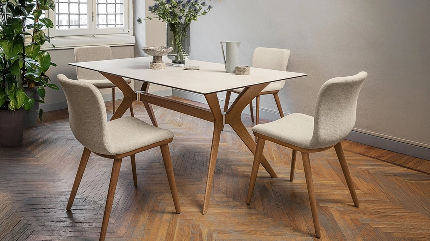 Sedia Annie in tessuto imbottito di Calligaris