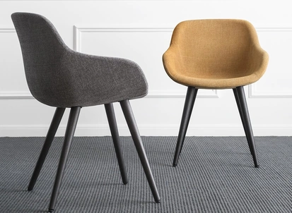 Sedia in tessuto imbottito Igloo di Calligaris