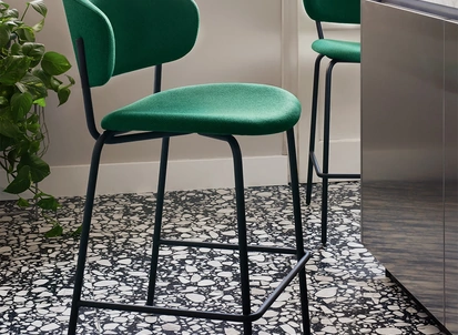 Sgabello Desy di Connubia