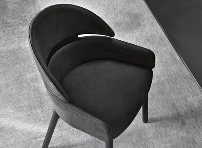 Sedia in pelle Lloyd di Fiam