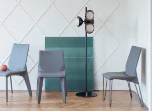Sedia Heron rivestita in pelle di Bonaldo