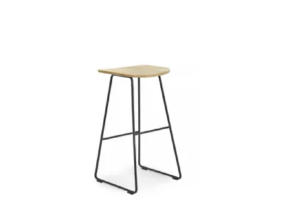 Sgabello Klejn Kitchen Stool di Infiniti