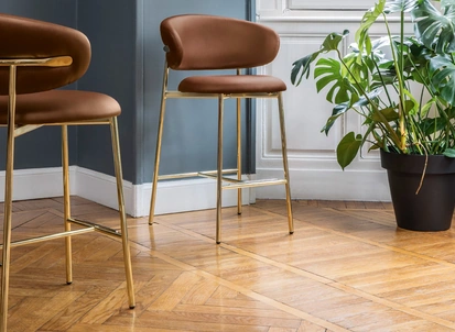 Sgabello in pelle Oleandro di Calligaris