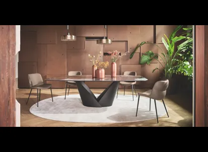 Sedia in ecopelle Onda di Calligaris