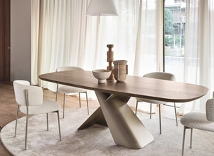 Tavolo Axiom legno di Calligaris