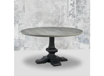 Tavolo rotondo Bellmore con basamento in legno massello laccato Lavagna e top in legno stratificato di Conifera finitura Forest di Dialma Brown