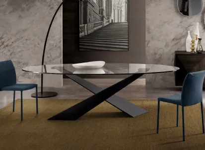 Tavolo di design con piano ovale in cristallo temperato Living di Riflessi